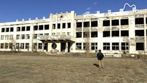 ドキュメント２０ｍｉｎ．　卒業から１２年の春に～石巻・門脇小学校～