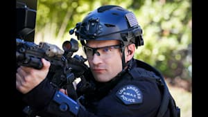 「S.W.A.T.」シリーズ S.W.A.T. シーズン6 第12話 依存症の悲劇