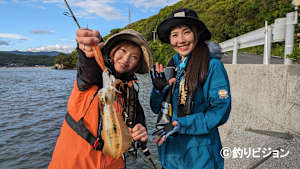 Squid Squad 1 / 春の終わりに女子2人のこんな釣り旅はイカがでしょうか