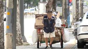 ＢＳスペシャル　捨てられた紙と老人の物語　～韓国・高齢社会の今～