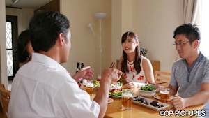 【追/見】奪われる美人妻