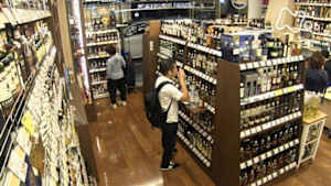 ドキュメント７２時間　銀座の酒屋の物語