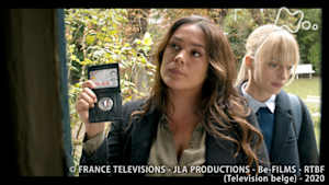 アストリッドとラファエル　文書係の事件録　シーズン１　　（６）閉ざされた部屋