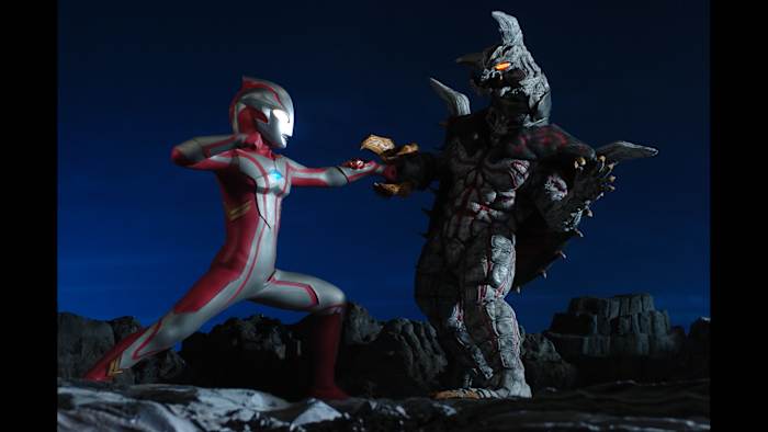 Amazon.co.jp: ウルトラマンメビウス Volume 10 [DVD] : 五十嵐