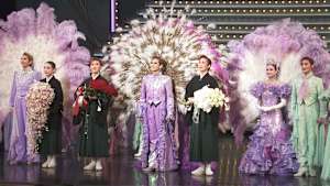 【宝塚歌劇】千秋楽舞台挨拶コレクション2023～花組編～