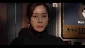 ショーウィンドウ：女王の家 第12話