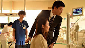 コウノドリ （2015） 9. 燃え尽きて… 病院を去るとき