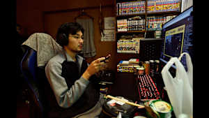 0.5の男 第1話 家族以外と話す