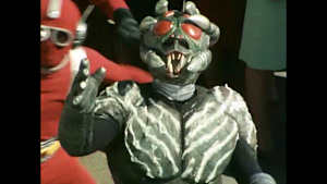 仮面ライダースーパー1 第6話 助けて-くもの巣館の恋人たち