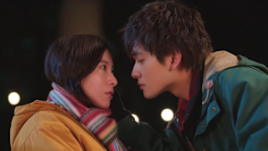 ＃1／人は恋で生まれ変わる--教えてくれたのは10歳下のあなたでした。