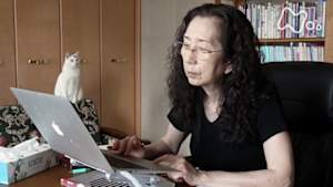 ネコメンタリー　猫も、杓子（しゃくし）も。　桐衣朝子と桃太郎