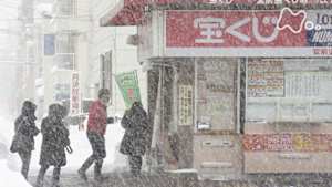 ドキュメント７２時間　旭川・宝くじ売り場　吹雪の中で見る夢は