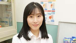 美人すぎる泌尿器科医にフル勃起チ●ポを見せつければヤレる！？豪華版（2）