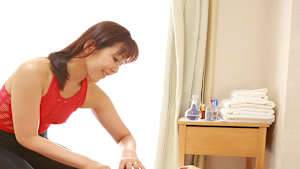 いやらしすぎる熟女5人！ガマンできずに思わず中でイッちゃいました（13）