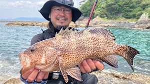 【追/見】海釣り幕営 9 鹿児島県南大隅のオオモンハタ