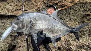 【追/見】Fish Fury 5 沖縄県南大東島 GT