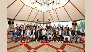 三甲ＰＲＥＳＥＮＴＳ 日本プロ野球OBゴルフ選手権2026 1日目