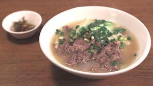 孤独のグルメ Season6 第06話「東京都新宿区高田馬場のシャン風豚高菜漬炒めと牛スープそば」