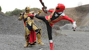 第16話「激突！戦隊VS戦隊」