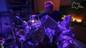 ＢＳ世界のドキュメンタリー　シリーズ　ナノレボリューション（１）　ナノレボリューション“原子”が暮らしを変える