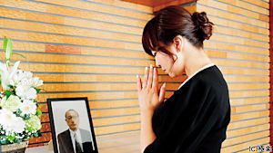 相続人美人妻の情事